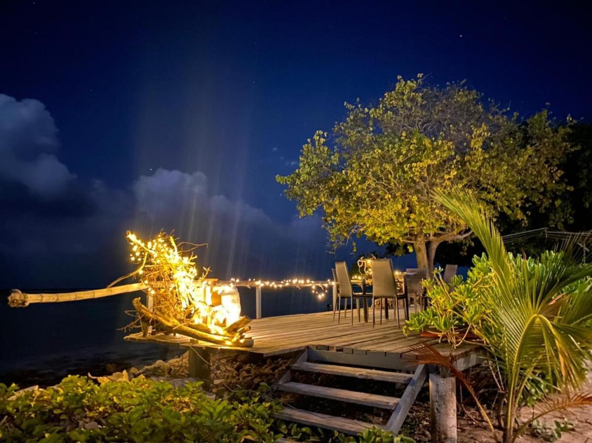 String Wave Maldives Hotel Gulhi Luaran gambar